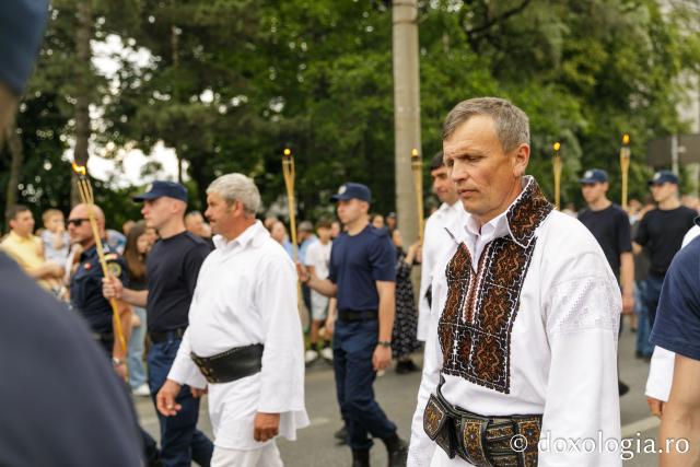 Pași de pelerini pe Calea Sfinților Suceava 2025