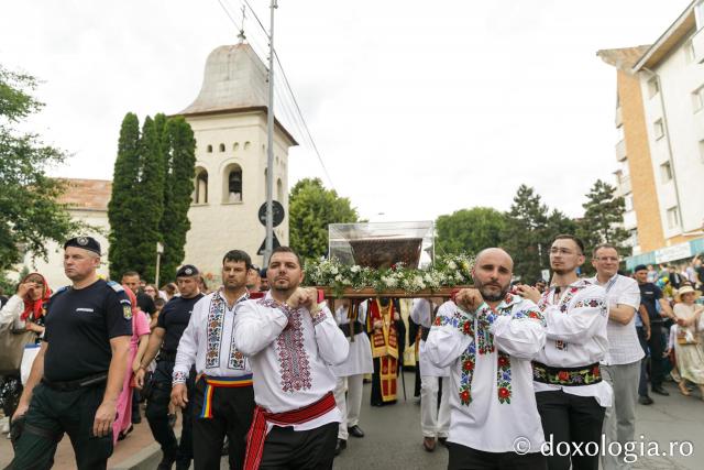 Pași de pelerini pe Calea Sfinților Suceava 2025