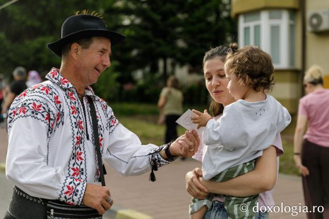 Pași de pelerini pe Calea Sfinților Suceava 2025