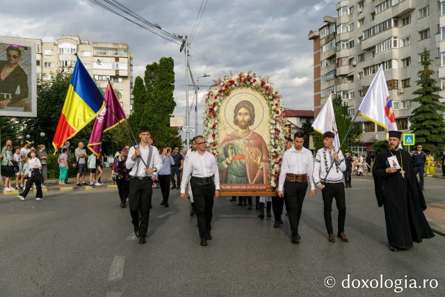 Pași de pelerini pe Calea Sfinților Suceava 2025