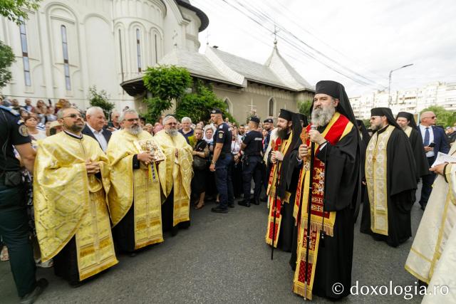 Pași de pelerini pe Calea Sfinților Suceava 2025