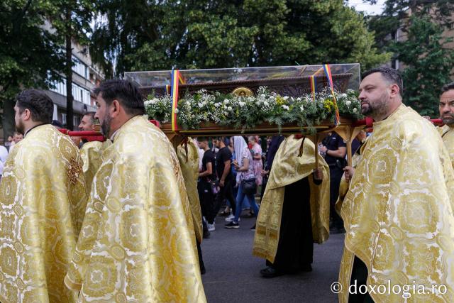 Pași de pelerini pe Calea Sfinților Suceava 2025