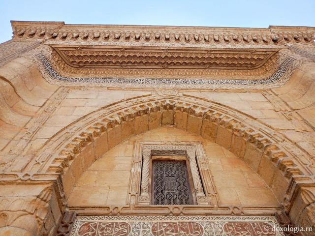 Biserica „Suspendată” din Cairo – biserica ce deține o colecție importantă de icoane și sfinte moaște