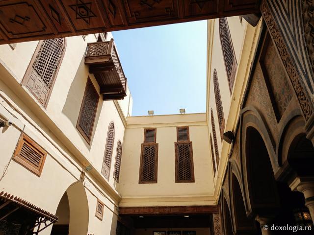 Biserica „Suspendată” din Cairo – biserica ce deține o colecție importantă de icoane și sfinte moaște