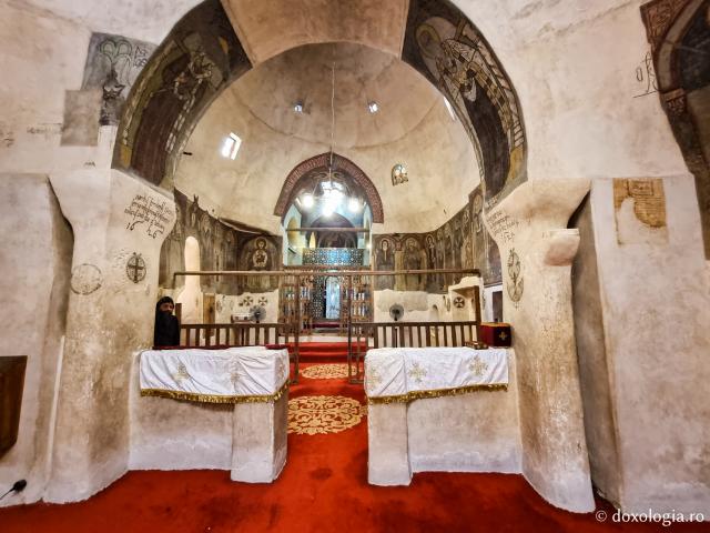 Acasă la Sfântul Cuvios Antonie cel Mare, mănăstirea din pustiul Egiptului