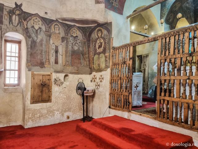 Acasă la Sfântul Cuvios Antonie cel Mare, mănăstirea din pustiul Egiptului