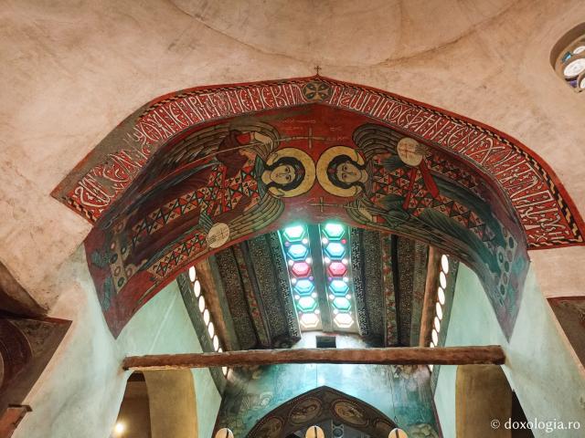 Acasă la Sfântul Cuvios Antonie cel Mare, mănăstirea din pustiul Egiptului