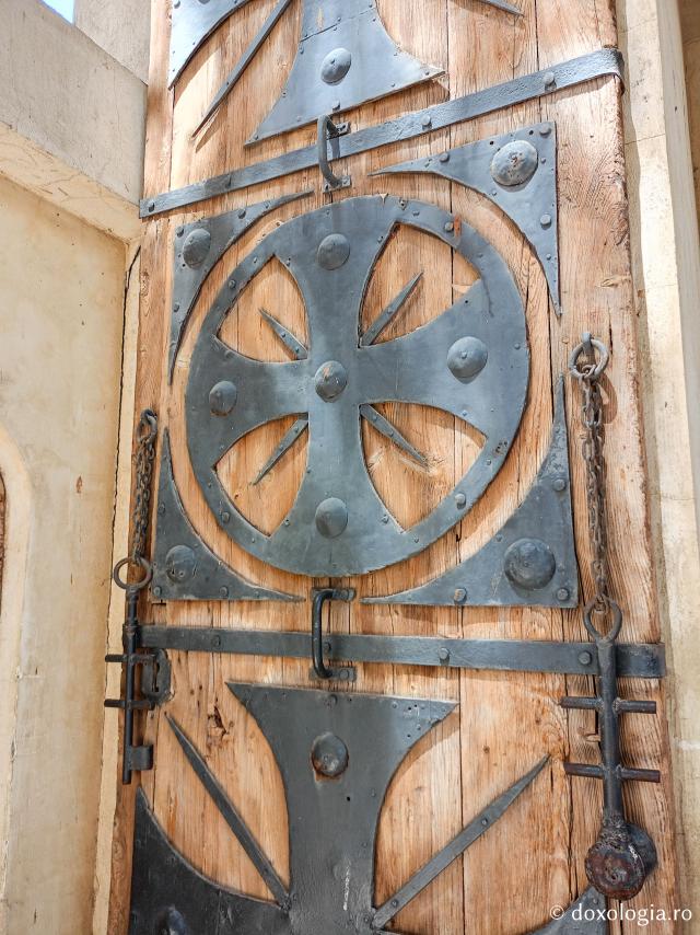 Biserica „Sfântul Mare Mucenic Gheorghe” din Cairo – unul dintre monumentele cele mai reprezentative ale ortodoxiei africane