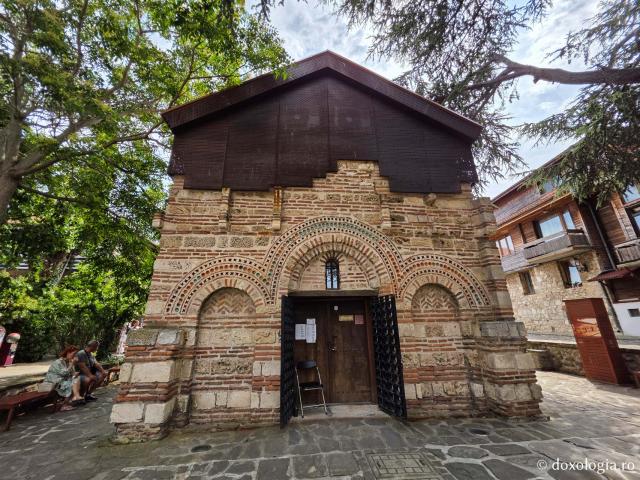 Biserica „Sfânta Parascheva” din orașul vechi Nessebar