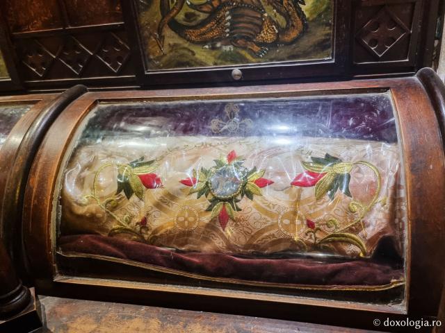 Pași de pelerin la Biserica „Sfânta Mare Muceniță Varvara” din Cairo