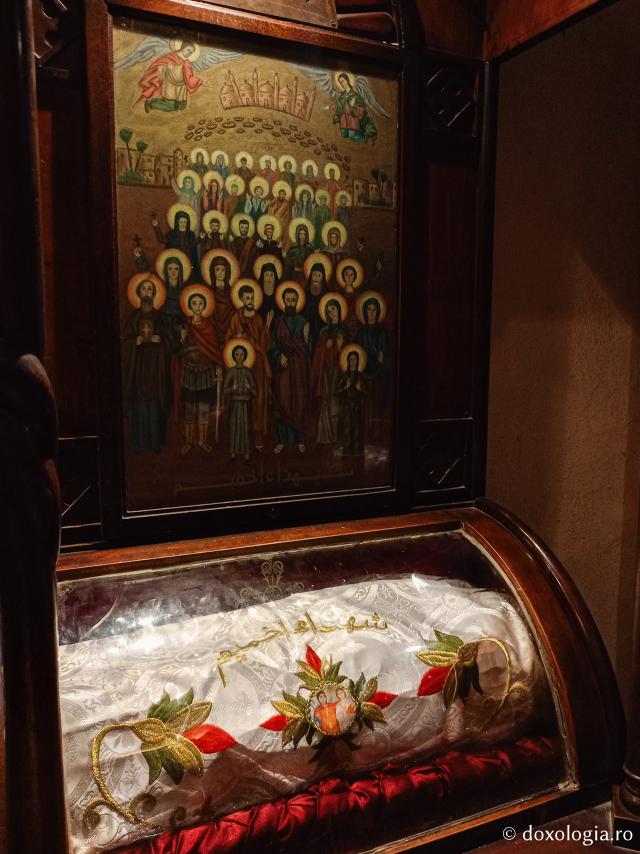 Pași de pelerin la Biserica „Sfânta Mare Muceniță Varvara” din Cairo / Foto: Magda Buftea