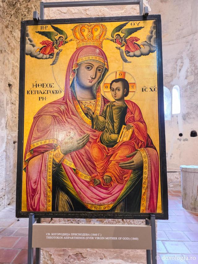 Maica Domnului - Pași de pelerin la Biserica „Sfântul Ioan Botezătorul” din Nessebar