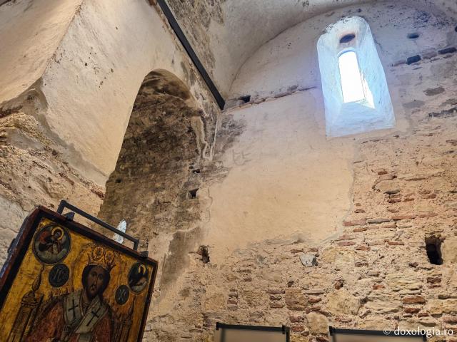 Pași de pelerin la Biserica „Sfântul Ioan Botezătorul” din Nessebar