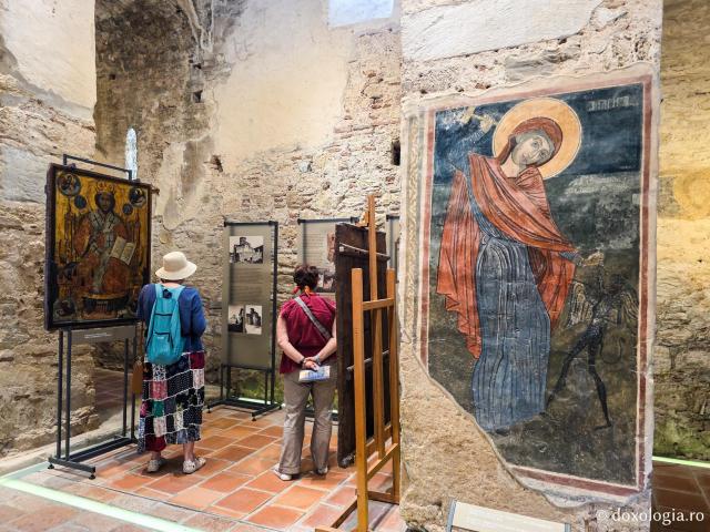 Pași de pelerin la Biserica „Sfântul Ioan Botezătorul” din Nessebar