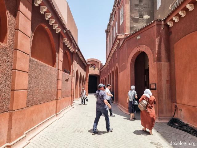 Pași de pelerin la Mănăstirea „Sfântul Mare Mucenic Mercurie” din Cairo