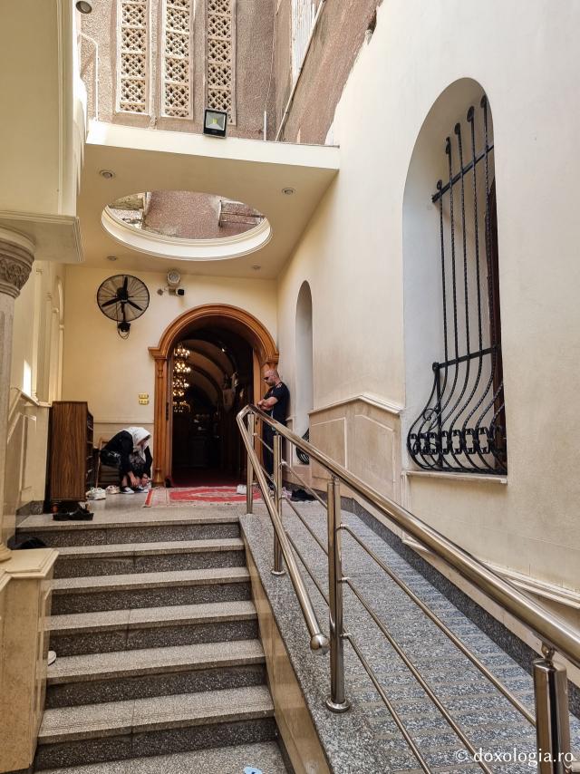Pași de pelerin la Mănăstirea „Sfântul Mare Mucenic Mercurie” din Cairo