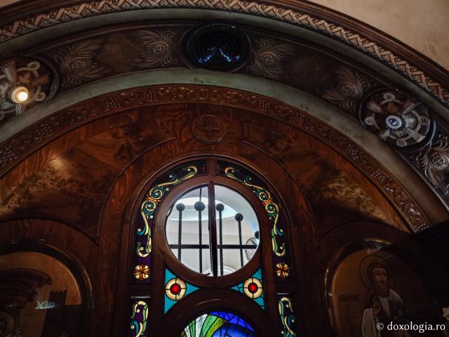 Pași de pelerin la Mănăstirea „Sfântul Mare Mucenic Mercurie” din Cairo
