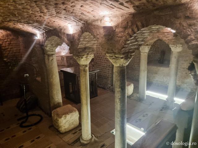 Peștera în care au locuit temporar Maica Domnului împreună cu pruncul Iisus și Dreptul Iosif la întoarcerea lor din Egipt în Palestina / Foto: Magda Buftea Biserica Abu Serga din Cairo – biserica Sfinților Mucenici Serghie și Vah