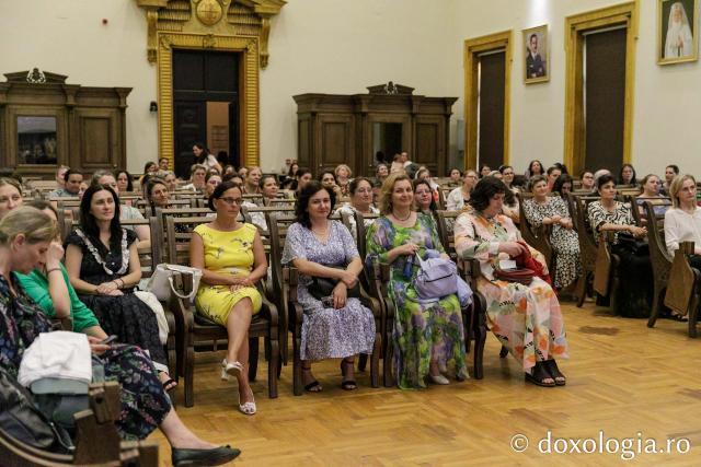 Întâlnirea Grupului Internațional de Preotese „Sfânta Nona”, la a IV-a, la Iași / Foto: pr. Silviu Cluci Întâlnirea Grupului Internațional de Preotese „Sfânta Nona”, la a IV-a ediție, la Iași
