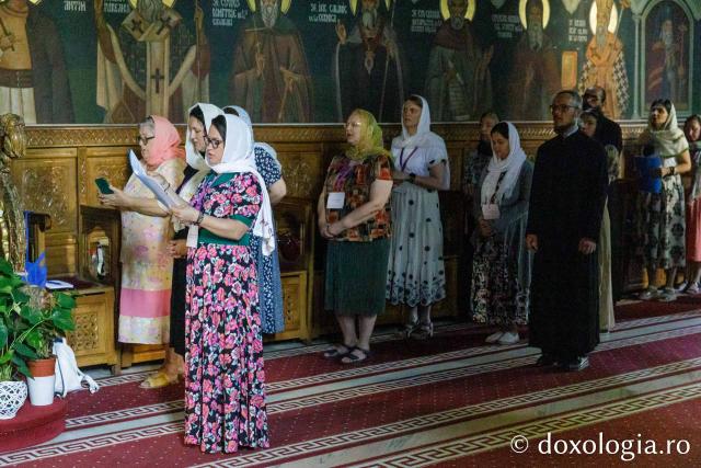 Întâlnirea Grupului Internațional de Preotese „Sfânta Nona”, la a IV-a, la Iași / Foto: pr. Silviu Cluci Întâlnirea Grupului Internațional de Preotese „Sfânta Nona”, la a IV-a ediție, la Iași