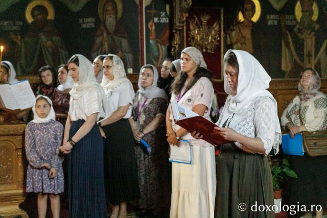 Întâlnirea Grupului Internațional de Preotese „Sfânta Nona”, la a IV-a, la Iași / Foto: pr. Silviu Cluci Întâlnirea Grupului Internațional de Preotese „Sfânta Nona”, la a IV-a ediție, la Iași