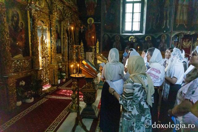 Întâlnirea Grupului Internațional de Preotese „Sfânta Nona”, la a IV-a, la Iași / Foto: pr. Silviu Cluci Întâlnirea Grupului Internațional de Preotese „Sfânta Nona”, la a IV-a ediție, la Iași