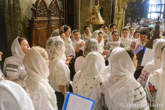 Întâlnirea Grupului Internațional de Preotese „Sfânta Nona”, la a IV-a, la Iași / Foto: pr. Silviu Cluci Întâlnirea Grupului Internațional de Preotese „Sfânta Nona”, la a IV-a ediție, la Iași
