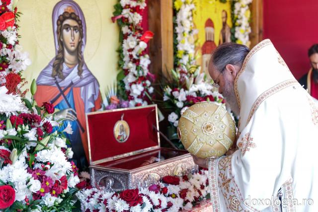 Sărbătoarea Sfintei Mari Mucenițe Chiriachi la Catedrala Episcopală din Huși / Foto: pr. Silviu Cluci Sărbătoarea Sfintei Mari Mucenițe Chiriachi la Catedrala Episcopală din Huși