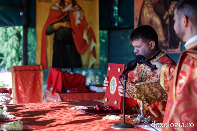 Sărbătoarea Sfintei Mari Mucenițe Chiriachi la Catedrala Episcopală din Huși / Foto: pr. Silviu Cluci Sărbătoarea Sfintei Mari Mucenițe Chiriachi la Catedrala Episcopală din Huși