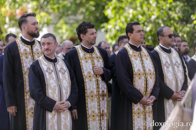 Sărbătoarea Sfintei Mari Mucenițe Chiriachi la Catedrala Episcopală din Huși / Foto: pr. Silviu Cluci Sărbătoarea Sfintei Mari Mucenițe Chiriachi la Catedrala Episcopală din Huși
