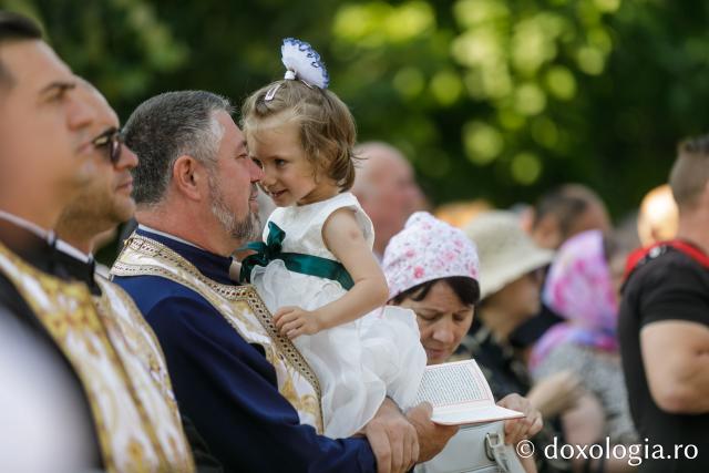 Sărbătoarea Sfintei Mari Mucenițe Chiriachi la Catedrala Episcopală din Huși / Foto: pr. Silviu Cluci Sărbătoarea Sfintei Mari Mucenițe Chiriachi la Catedrala Episcopală din Huși