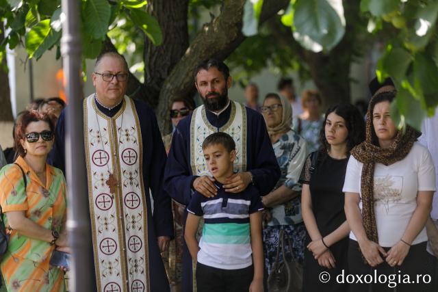 Sărbătoarea Sfintei Mari Mucenițe Chiriachi la Catedrala Episcopală din Huși / Foto: pr. Silviu Cluci Sărbătoarea Sfintei Mari Mucenițe Chiriachi la Catedrala Episcopală din Huși