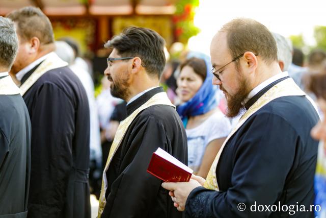 Sărbătoarea Sfintei Mari Mucenițe Chiriachi la Catedrala Episcopală din Huși / Foto: pr. Silviu Cluci Sărbătoarea Sfintei Mari Mucenițe Chiriachi la Catedrala Episcopală din Huși