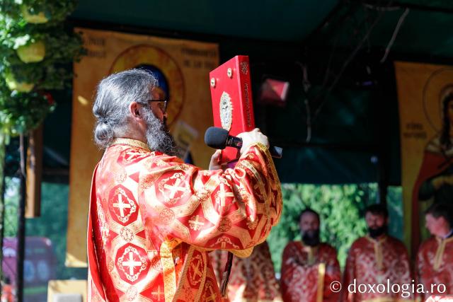 Sărbătoarea Sfintei Mari Mucenițe Chiriachi la Catedrala Episcopală din Huși / Foto: pr. Silviu Cluci Sărbătoarea Sfintei Mari Mucenițe Chiriachi la Catedrala Episcopală din Huși