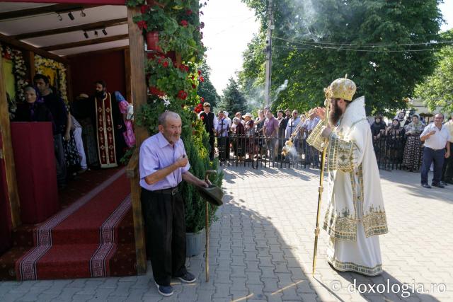 Sărbătoarea Sfintei Mari Mucenițe Chiriachi la Catedrala Episcopală din Huși / Foto: pr. Silviu Cluci Sărbătoarea Sfintei Mari Mucenițe Chiriachi la Catedrala Episcopală din Huși