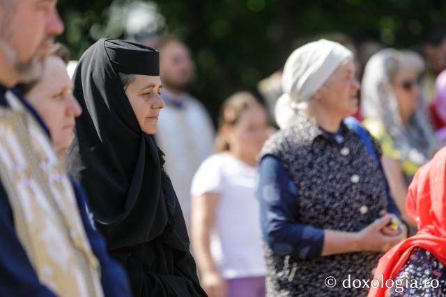 Sărbătoarea Sfintei Mari Mucenițe Chiriachi la Catedrala Episcopală din Huși / Foto: pr. Silviu Cluci Sărbătoarea Sfintei Mari Mucenițe Chiriachi la Catedrala Episcopală din Huși