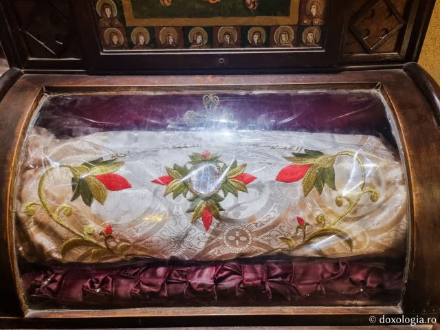 Pași de pelerin la Biserica „Sfânta Mare Muceniță Varvara” din Cairo