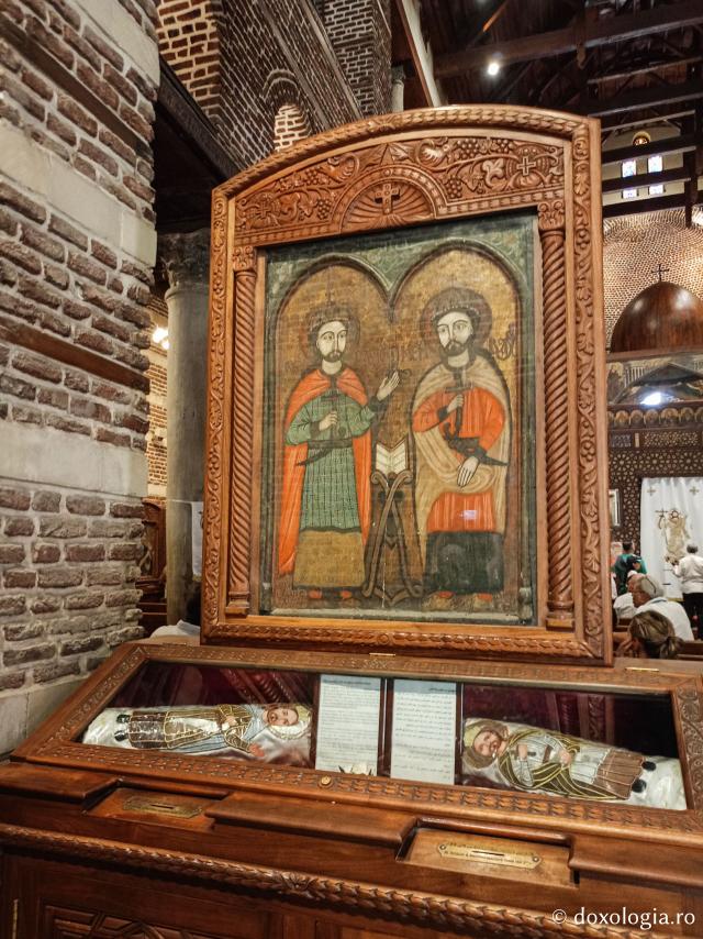 Închinare la moaștele Sfinților Mari Mucenici Serghie și Vah