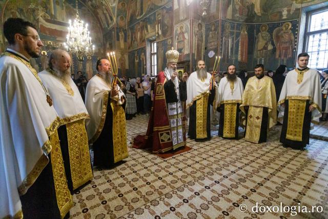  Priveghere la Mănăstirea Râmeț în cinstea Sfântului Cuvios Dometie