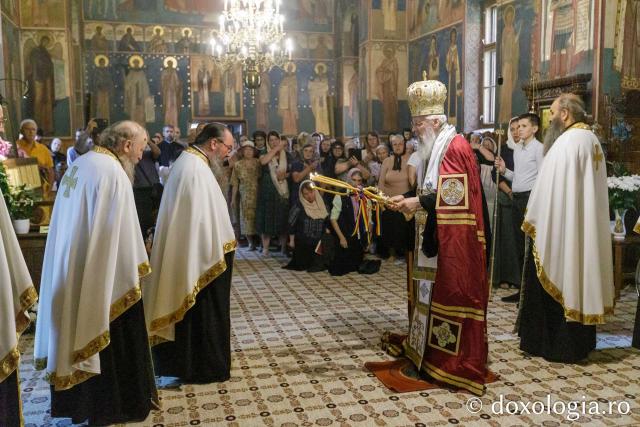  Priveghere la Mănăstirea Râmeț în cinstea Sfântului Cuvios Dometie