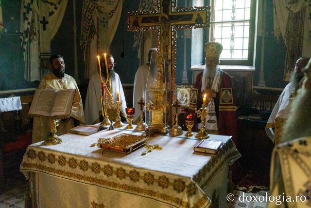  Priveghere la Mănăstirea Râmeț în cinstea Sfântului Cuvios Dometie