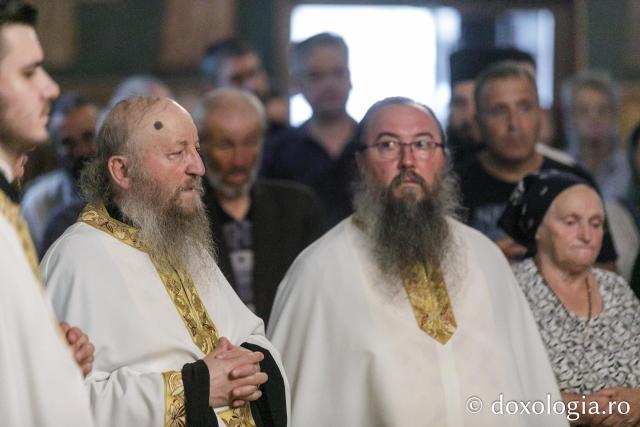  Priveghere la Mănăstirea Râmeț în cinstea Sfântului Cuvios Dometie