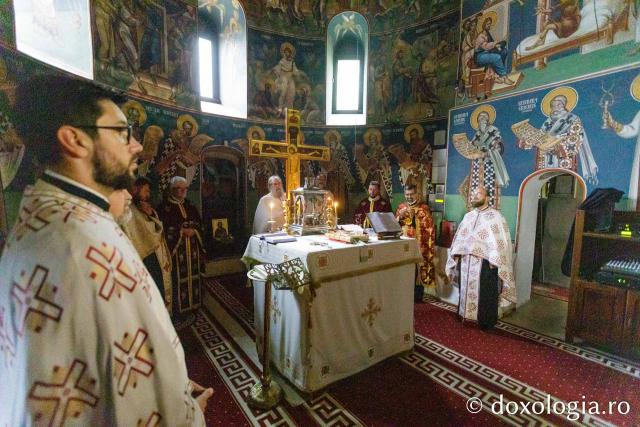 Prăznuirea Sfintei Mari Mucenițe Marina la Biserica „Sfântul Sava” din Iași / Foto: pr. Silviu Cluci Prăznuirea Sfintei Mari Mucenițe Marina la Biserica „Sfântul Sava” din Iași