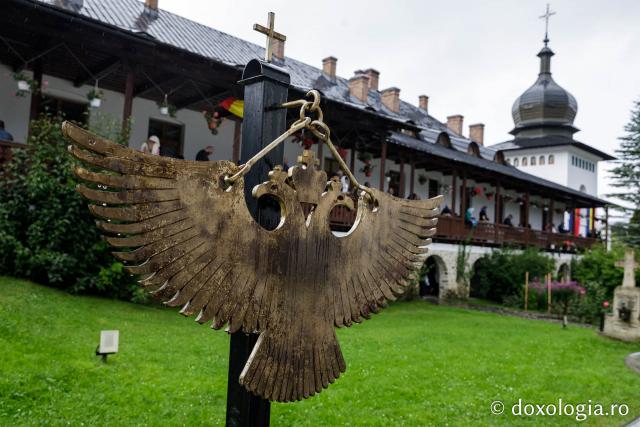 Priveghere în cinstea Sfintei Cuvioase Teodora la Mănăstirea Sihăstria