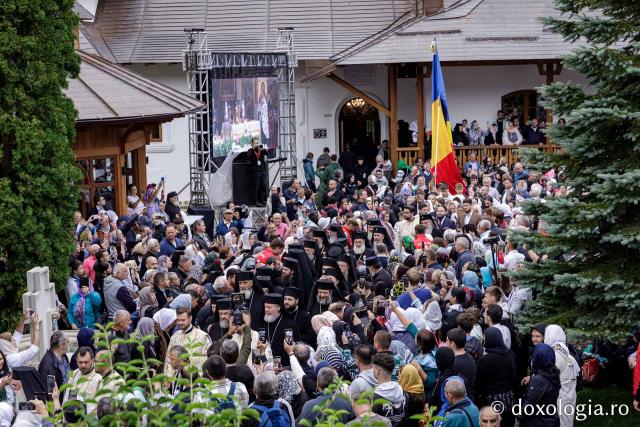 Sfânta Liturghie cu ocazia proclamării locale a canonizării Sfinților Cuvioși Paisie și Cleopa