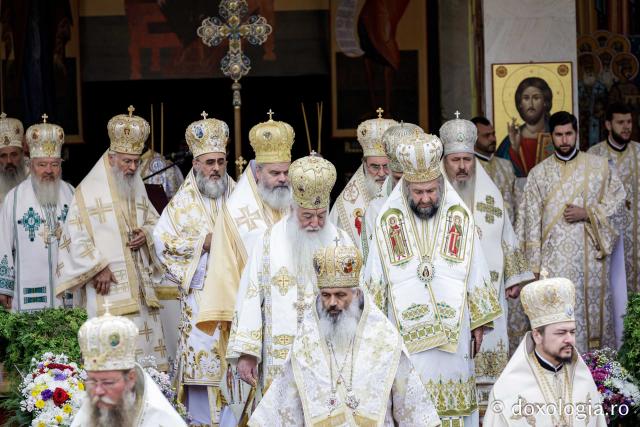Sfânta Liturghie cu ocazia proclamării locale a canonizării Sfinților Cuvioși Paisie și Cleopa