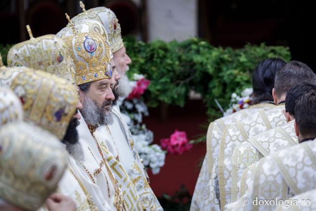 Sfânta Liturghie cu ocazia proclamării locale a canonizării Sfinților Cuvioși Paisie și Cleopa
