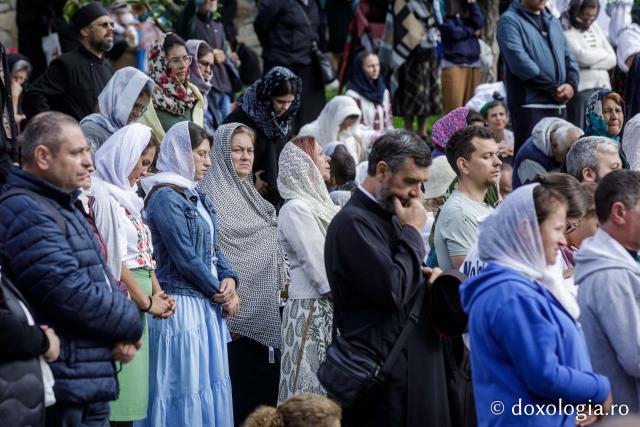 Sfânta Liturghie cu ocazia proclamării locale a canonizării Sfinților Cuvioși Paisie și Cleopa