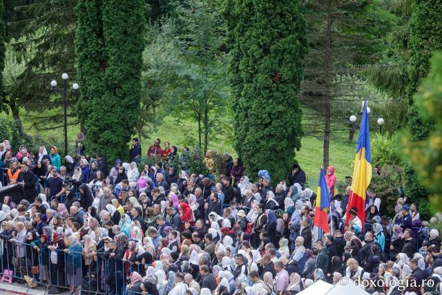 Sfânta Liturghie cu ocazia proclamării locale a canonizării Sfinților Cuvioși Paisie și Cleopa