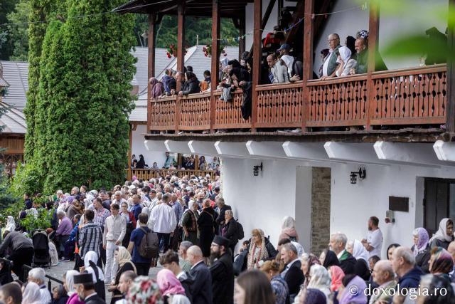 Sfânta Liturghie cu ocazia proclamării locale a canonizării Sfinților Cuvioși Paisie și Cleopa